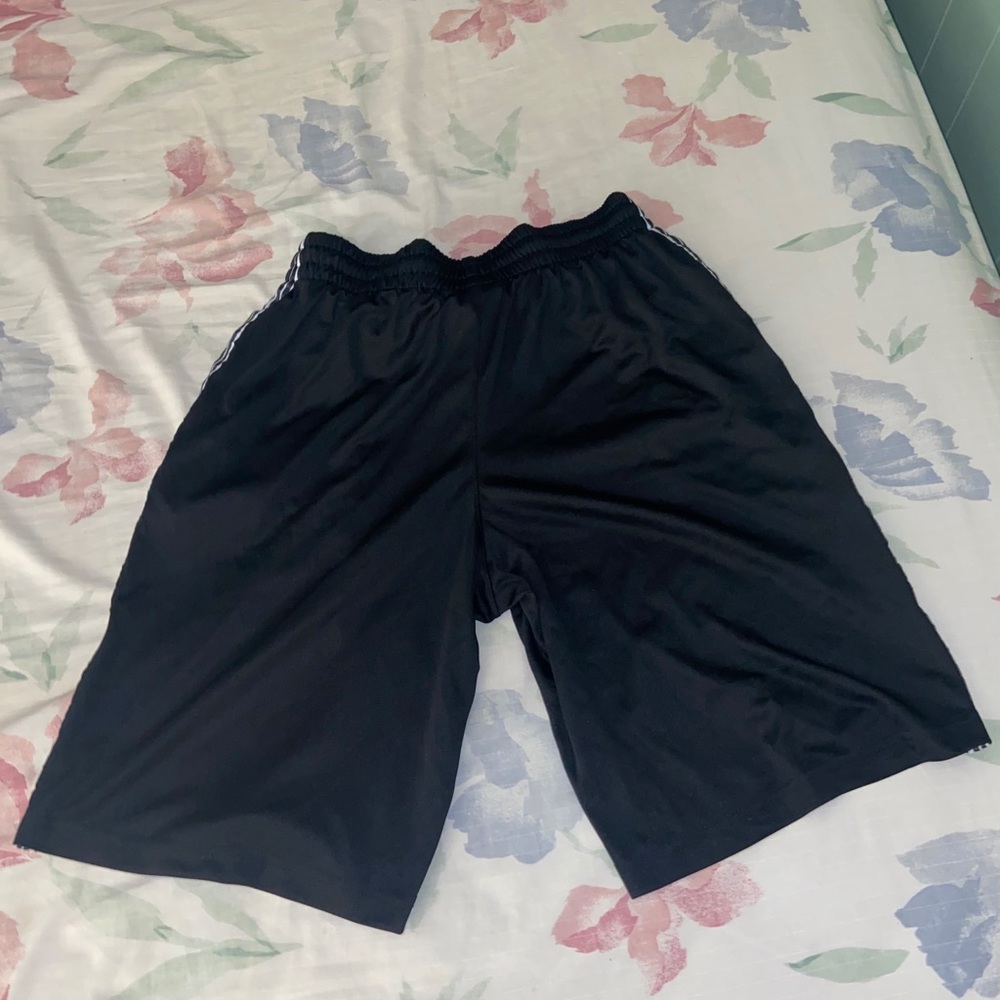 NBA shorts - Picture 3 of 4
